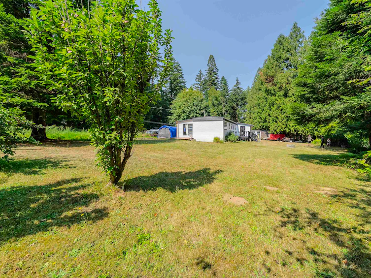 27000 Trans Canada Highway, Yale, BC, V0X 1L3 - 9