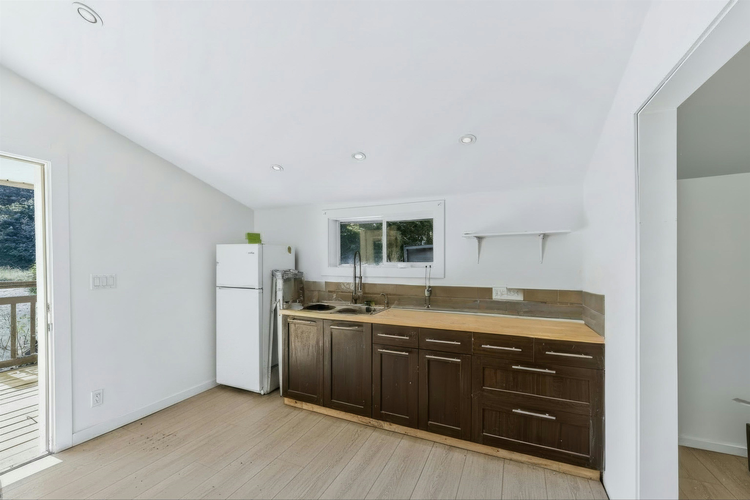 27000 Trans Canada Highway, Yale, BC, V0X 1L3 - 32