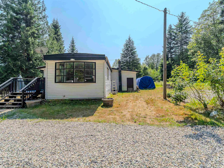 27000 Trans Canada Highway, Yale, BC, V0X 1L3 - 12