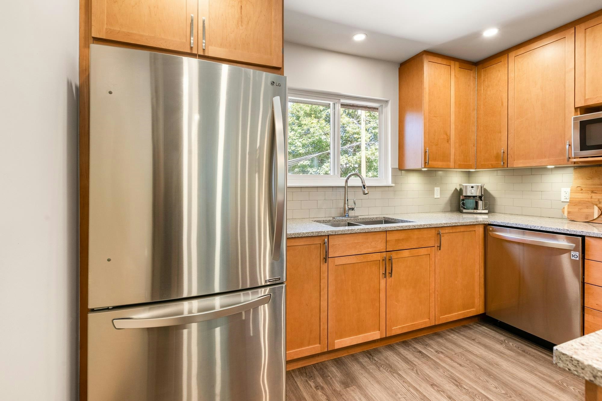 10264 Main Street, Delta, BC, V4C 7H3 - 9