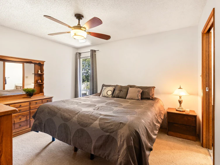 10264 Main Street, Delta, BC, V4C 7H3 - 14