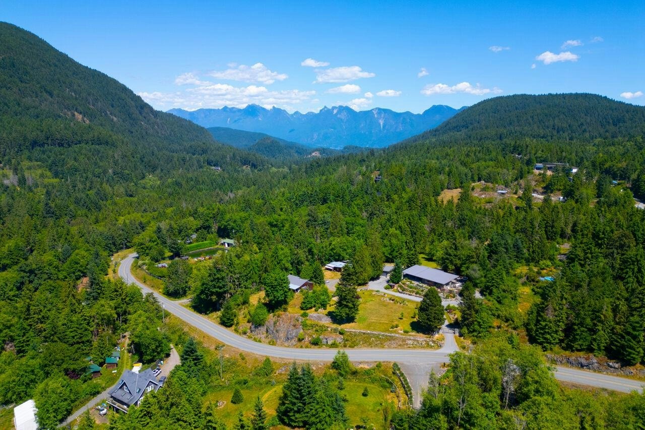 465 Sunset Road, Bowen Island, BC, V0N 1G2 - 37