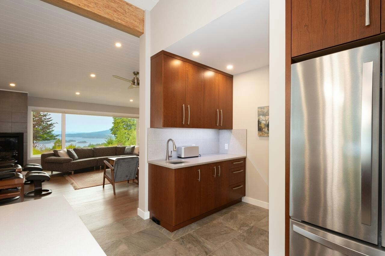 465 Sunset Road, Bowen Island, BC, V0N 1G2 - 15