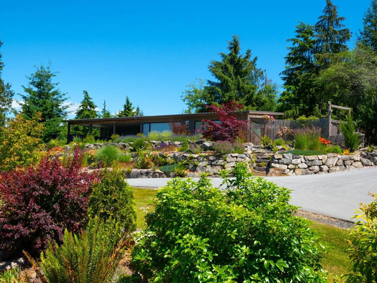 465 Sunset Road, Bowen Island, BC, V0N 1G2 - 2