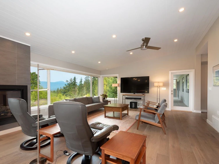 465 Sunset Road, Bowen Island, BC, V0N 1G2 - 7