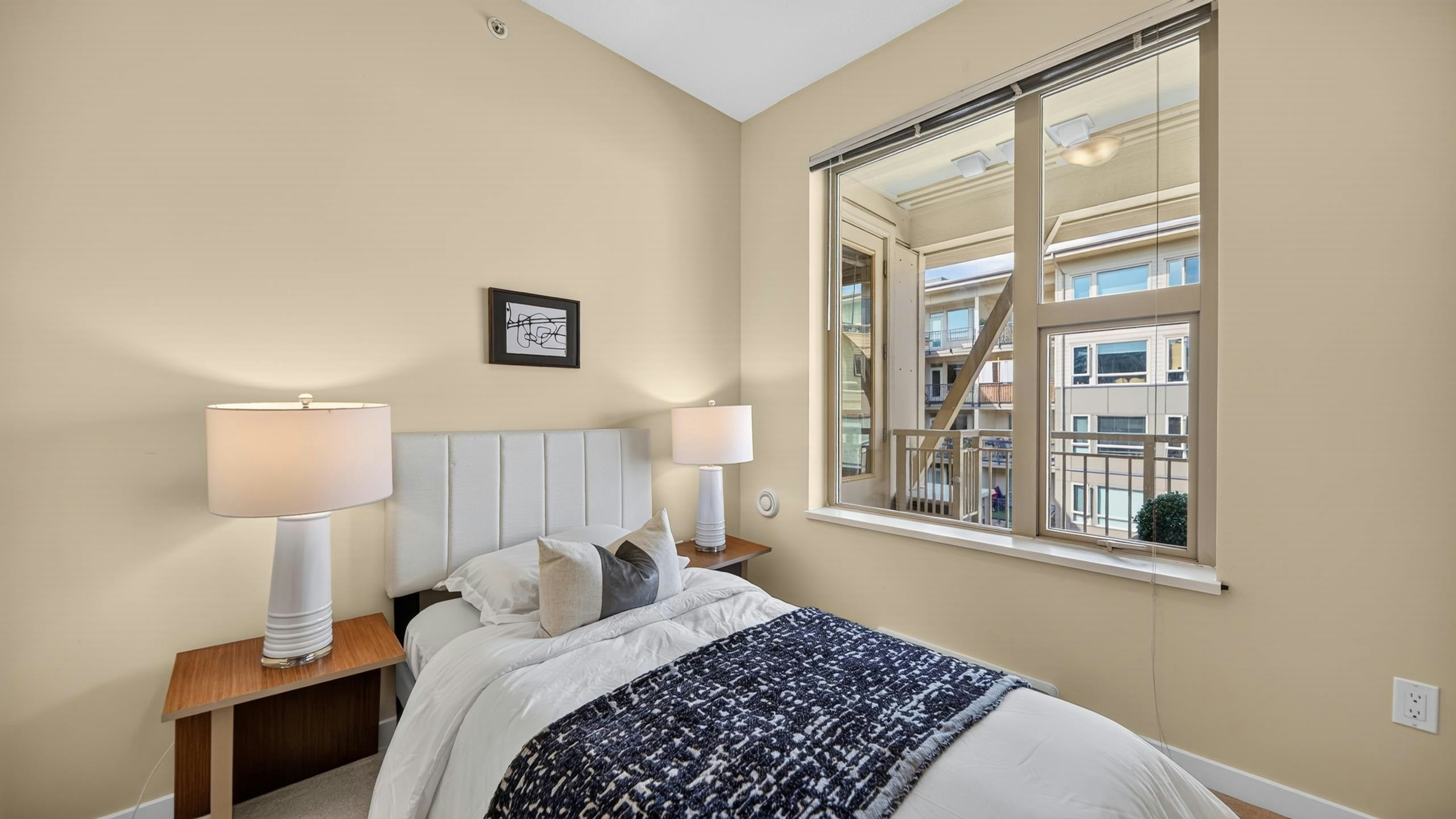 515-2665 Mountain Highway, North Vancouver, BC, V7J 0A8 - 37