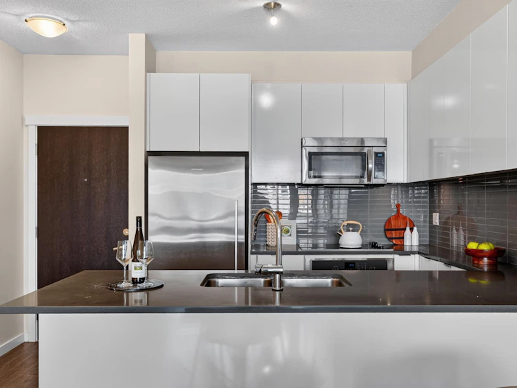 515-2665 Mountain Highway, North Vancouver, BC, V7J 0A8 - 17