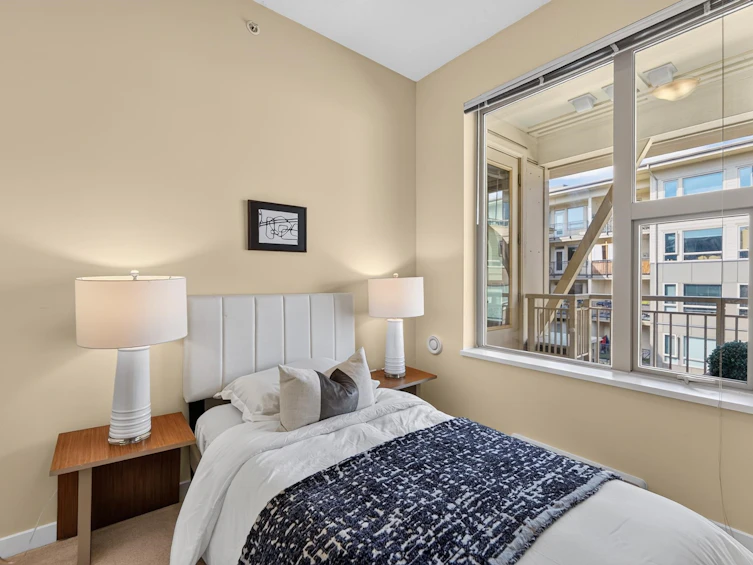 515-2665 Mountain Highway, North Vancouver, BC, V7J 0A8 - 40