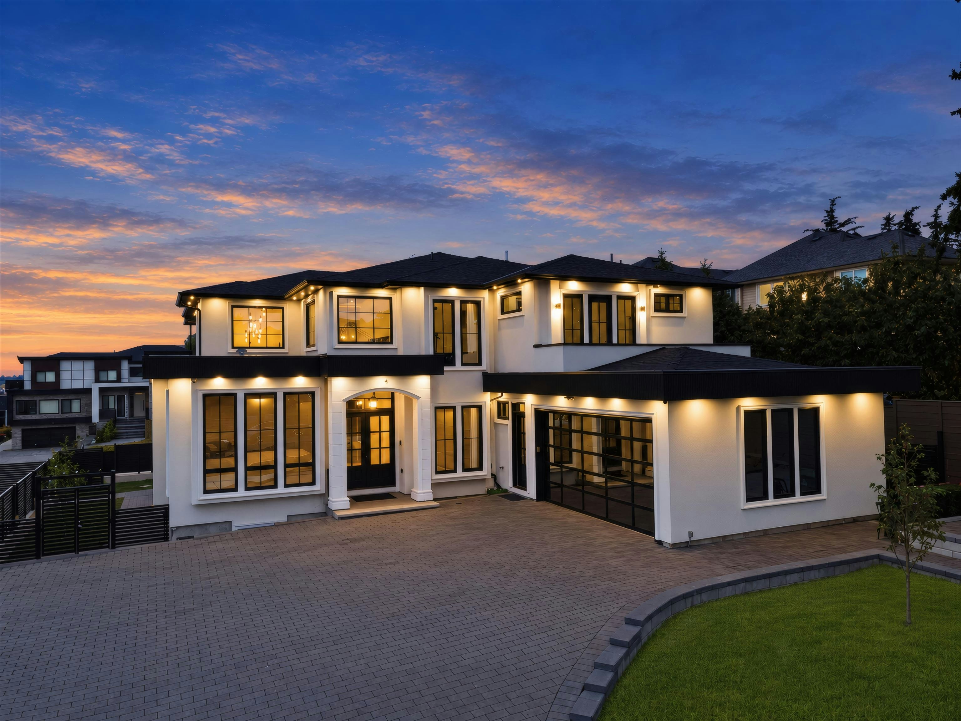 5335 188 Street, Surrey, BC, V3S 8E5