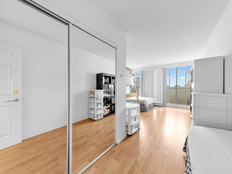 1302-8246 Lansdowne Road, Richmond, BC, V6X 3Y4 - 12