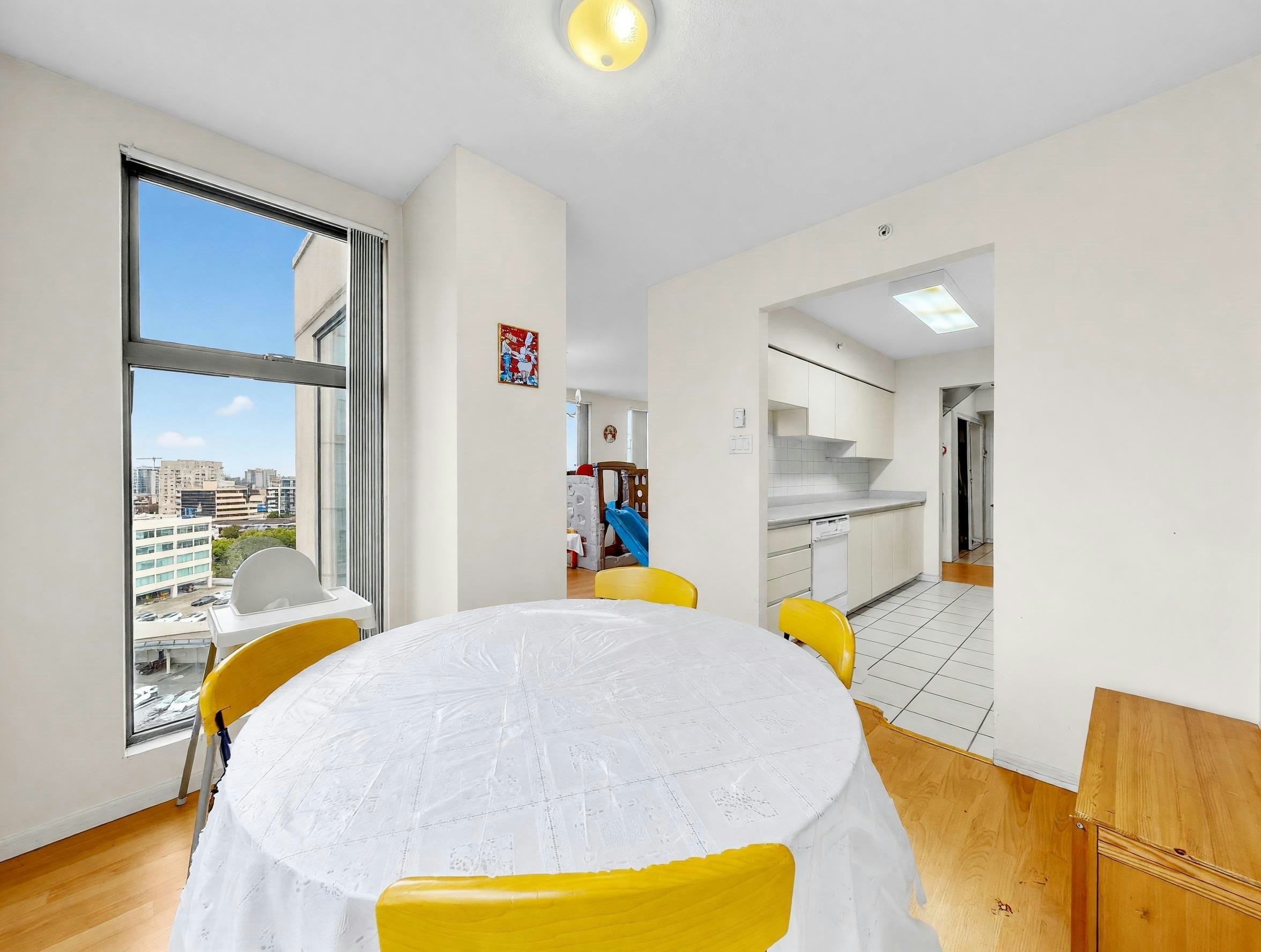 1302-8246 Lansdowne Road, Richmond, BC, V6X 3Y4 - 9