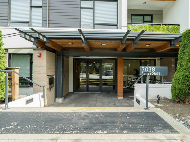 303-3038 St George Street, Port Moody, BC, V3H 0L3 - 27