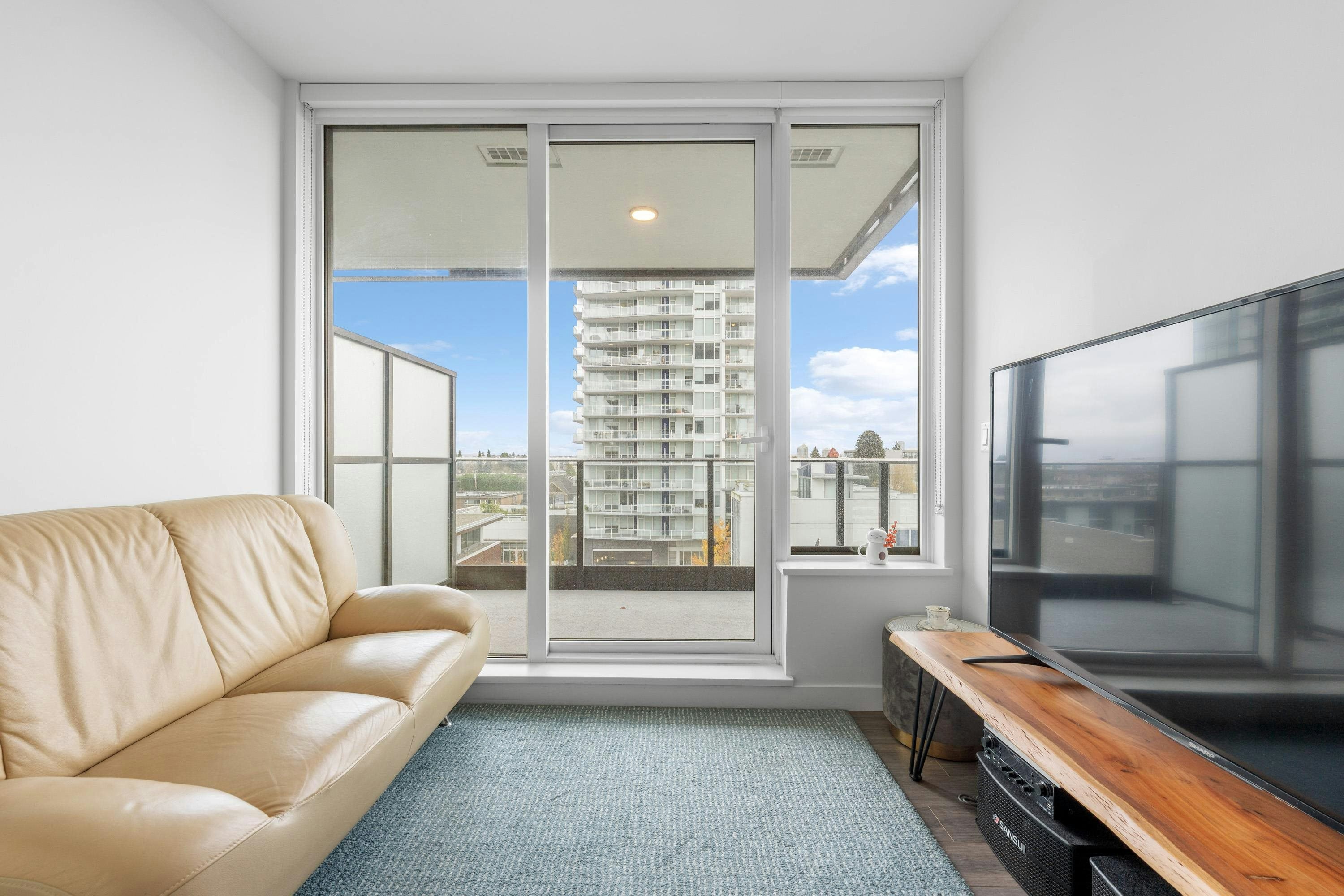 606-6699 Dunblane Avenue, Burnaby, BC, V5H 0J8