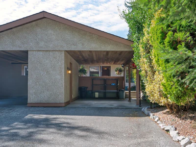 837 North Road - 2