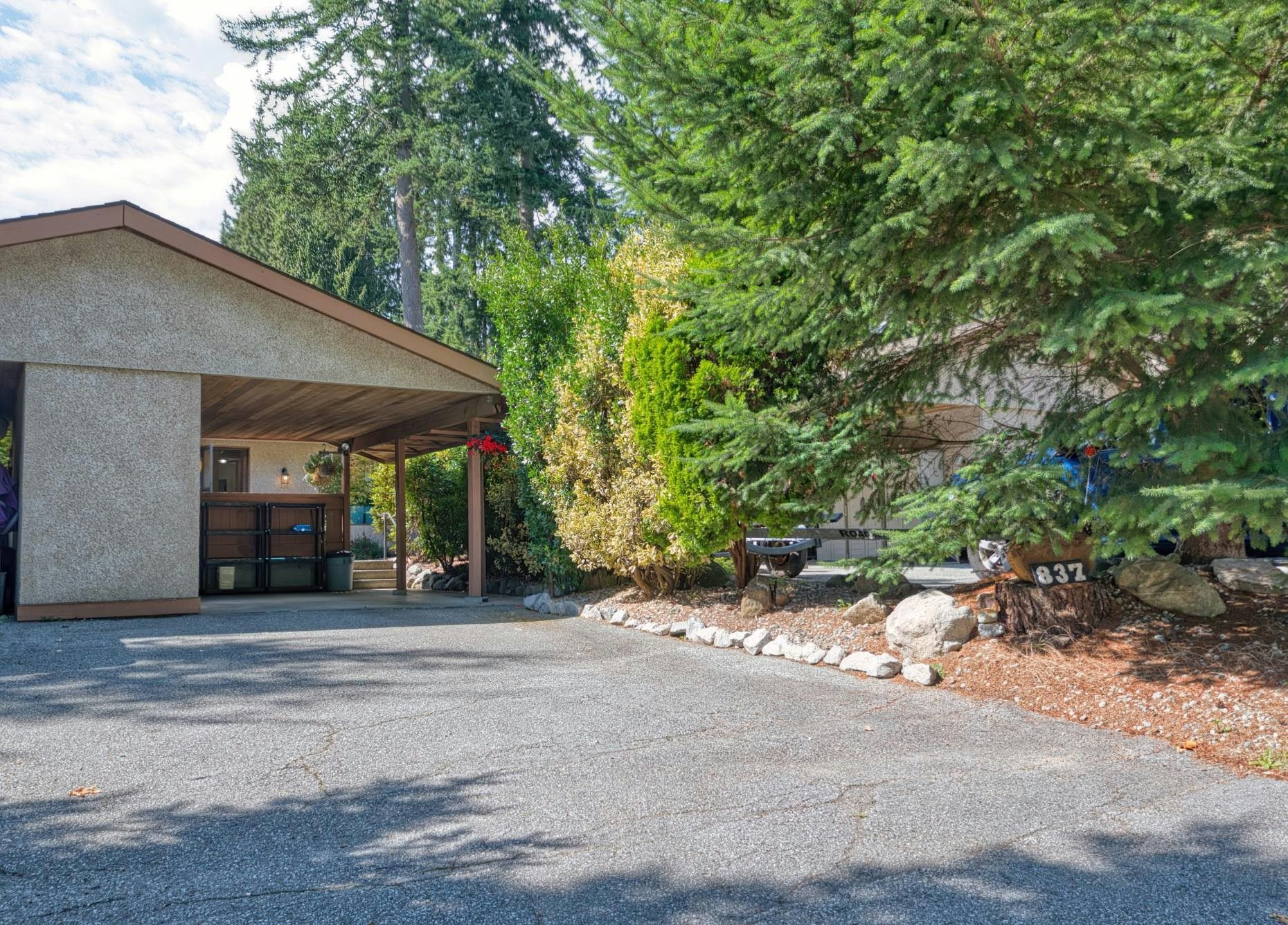 837 North Road - 3