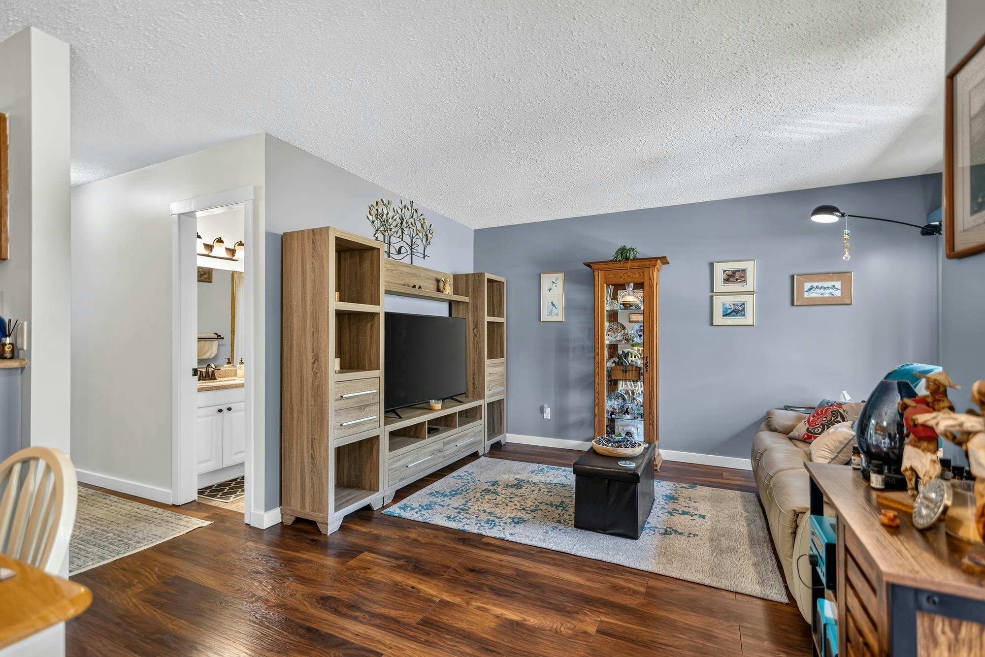 837 North Road, Gibsons, BC, V0N 1V9 - 6