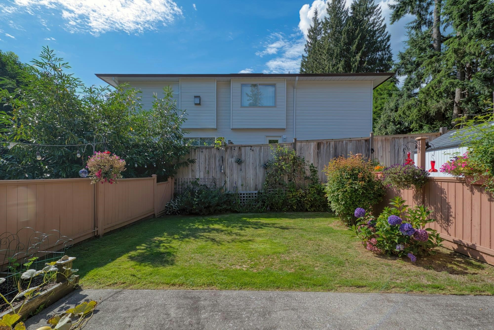 837 North Road, Gibsons, BC, V0N 1V9 - 14