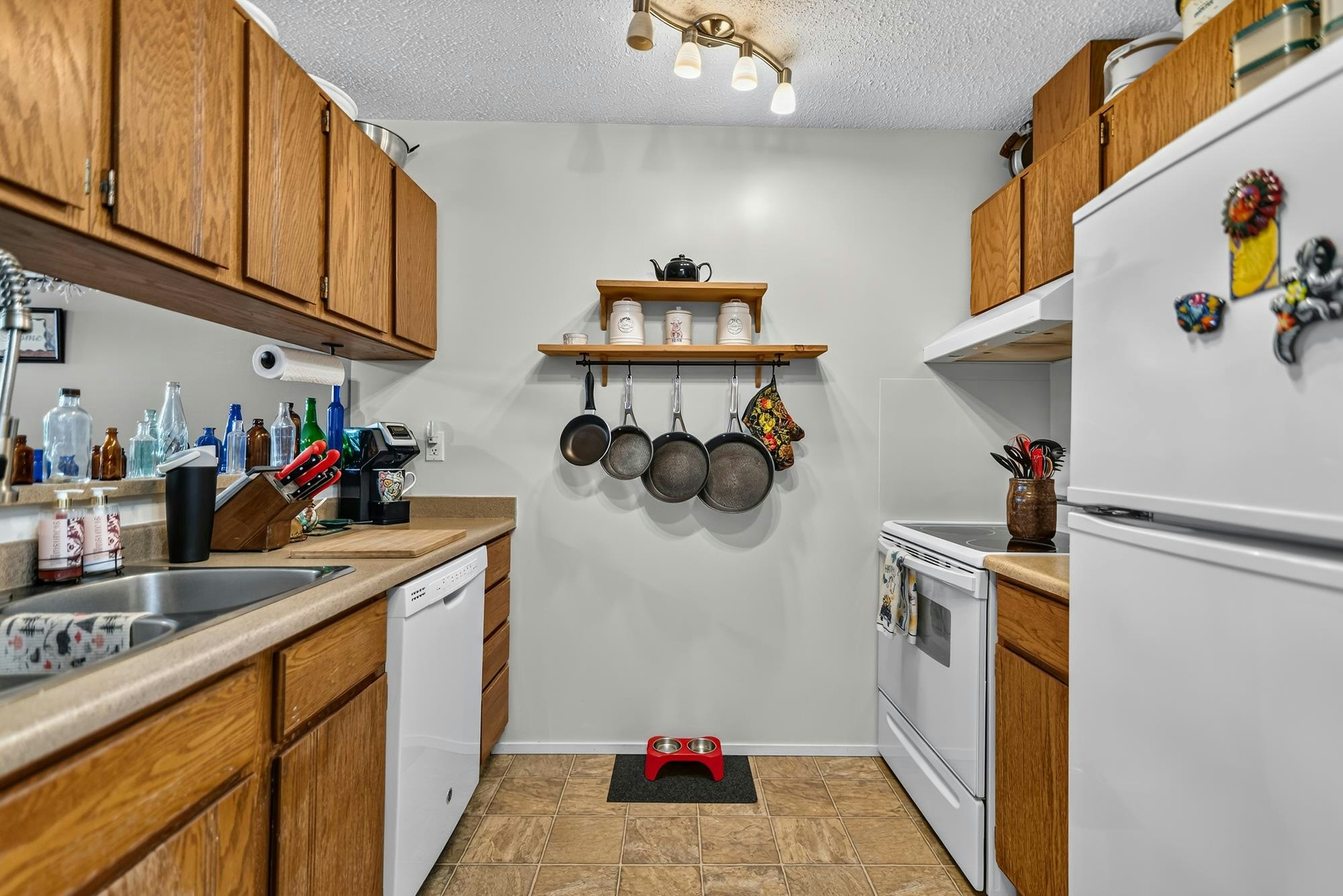 837 North Road, Gibsons, BC, V0N 1V9 - 5