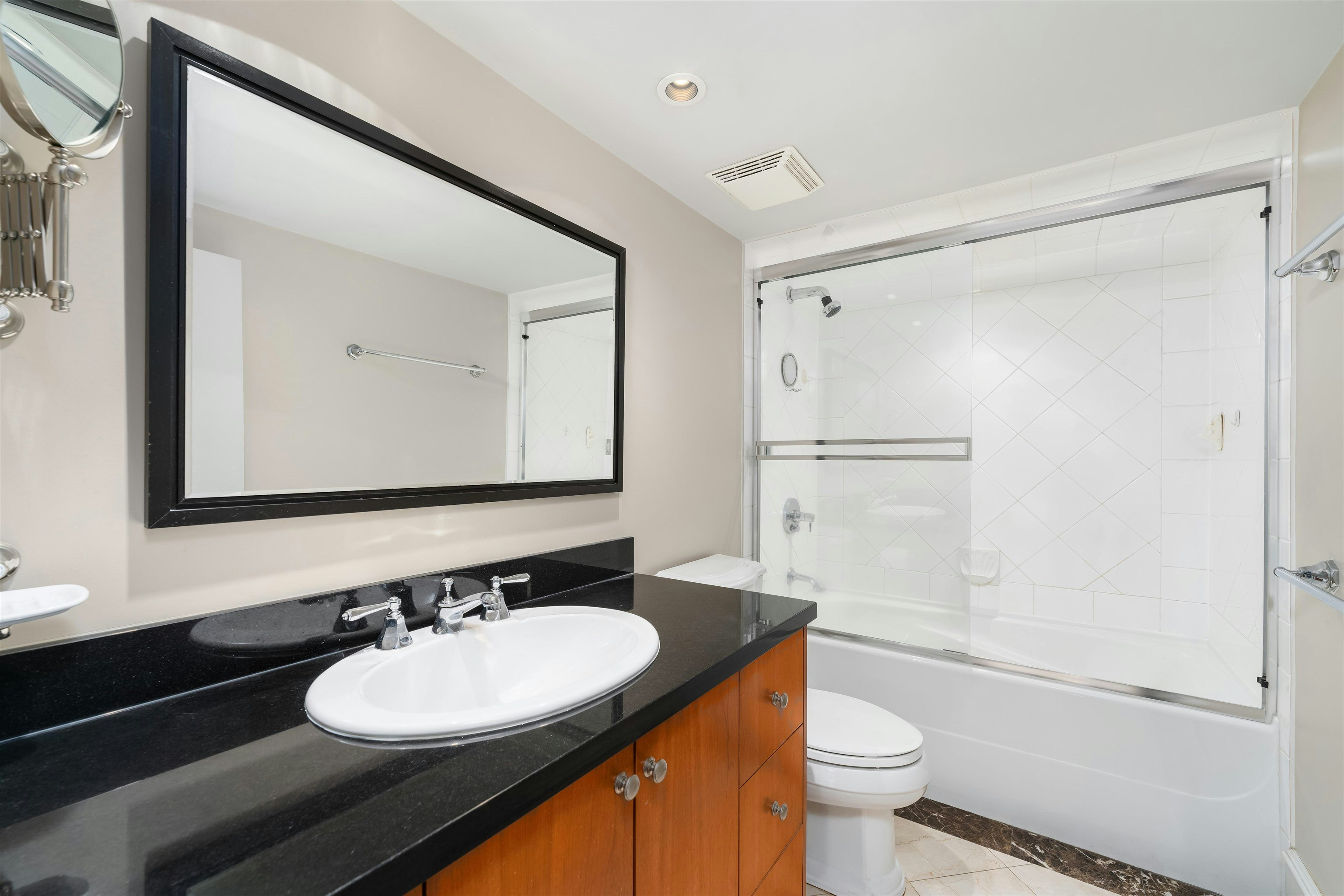 1957 Aspen Avenue, Vancouver, BC, V6M 1E5 - 31