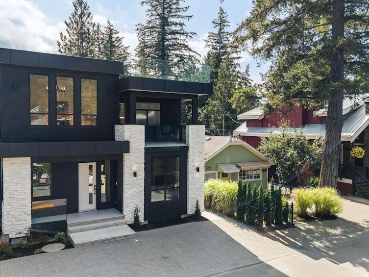 278 Fir Street, Cultus Lake, BC, V2R 4Y5