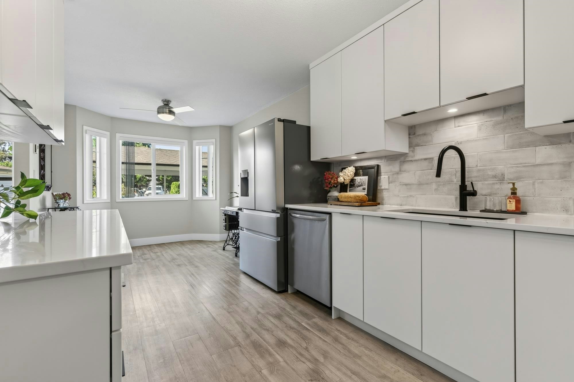 3-46350 Cessna Drive, Chilliwack, BC, V2P 7W3 - 10