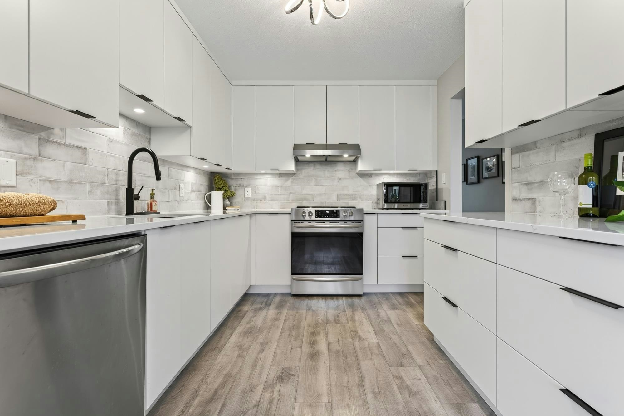 3-46350 Cessna Drive, Chilliwack, BC, V2P 7W3 - 9