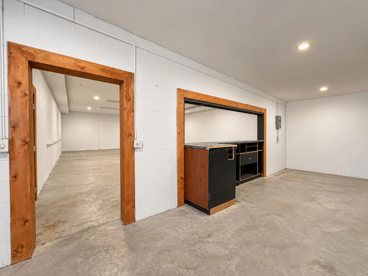 13897 56a Avenue, Surrey, BC, V3X 2X5 - 36