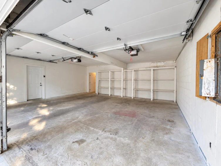 13897 56a Avenue, Surrey, BC, V3X 2X5 - 34