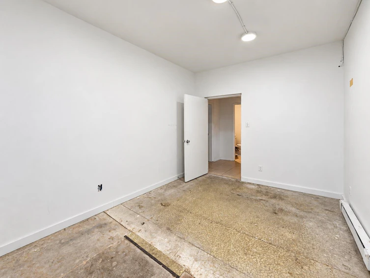 13897 56a Avenue, Surrey, BC, V3X 2X5 - 32