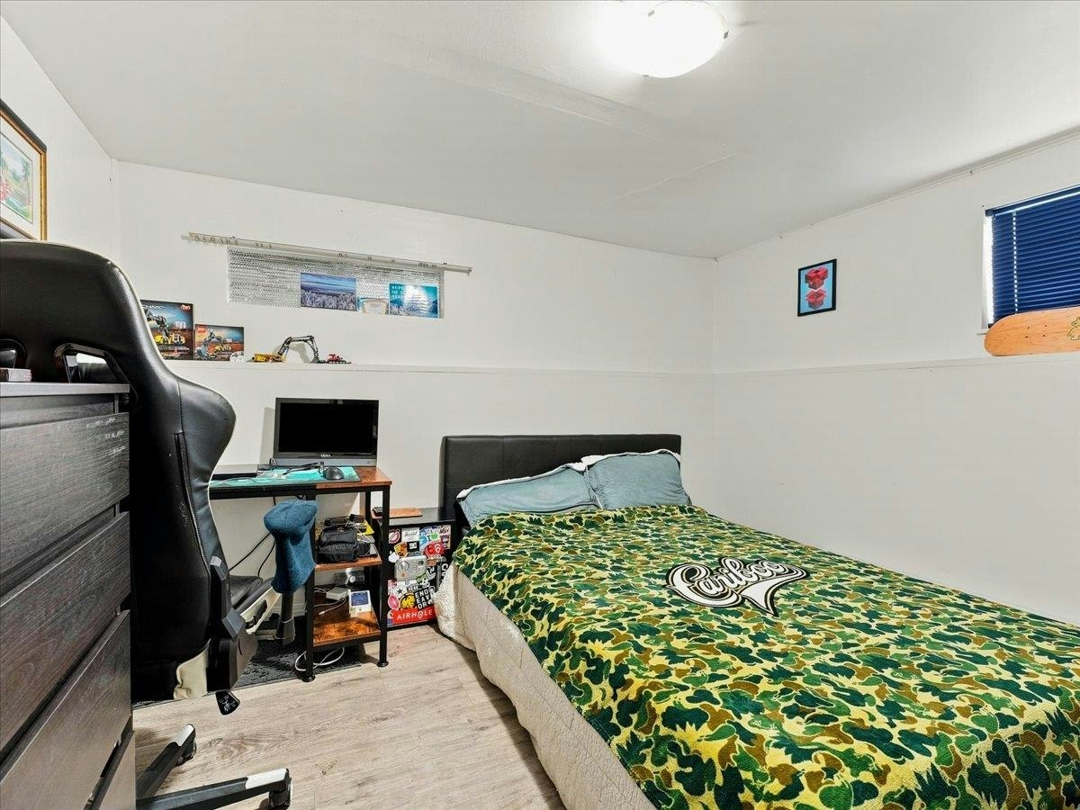 787 Roslyn Boulevard, North Vancouver, BC, V7G 1P4 - 37