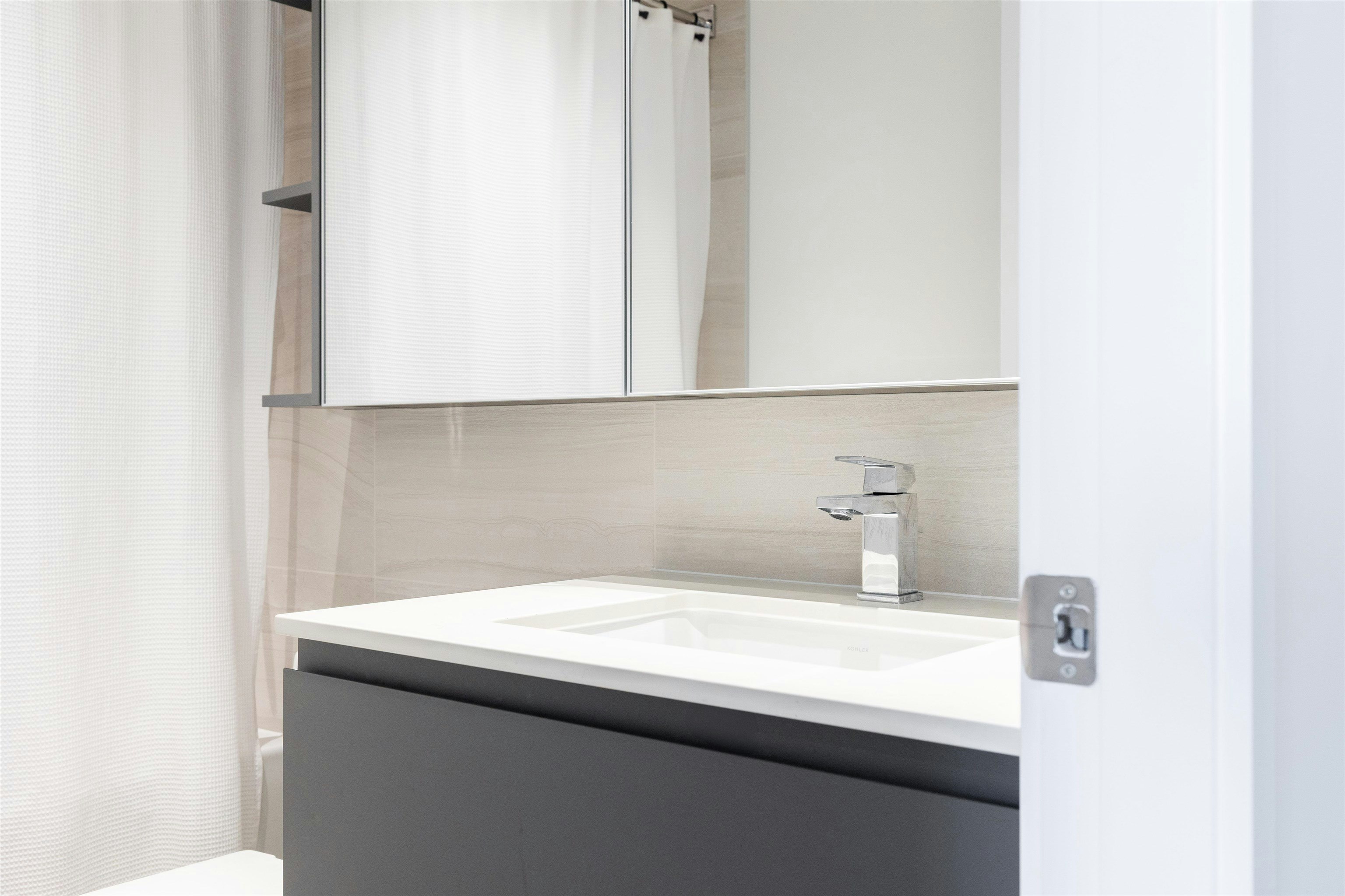 422-6808 Minoru Boulevard, Richmond, BC, V6Y 0M7 - 21