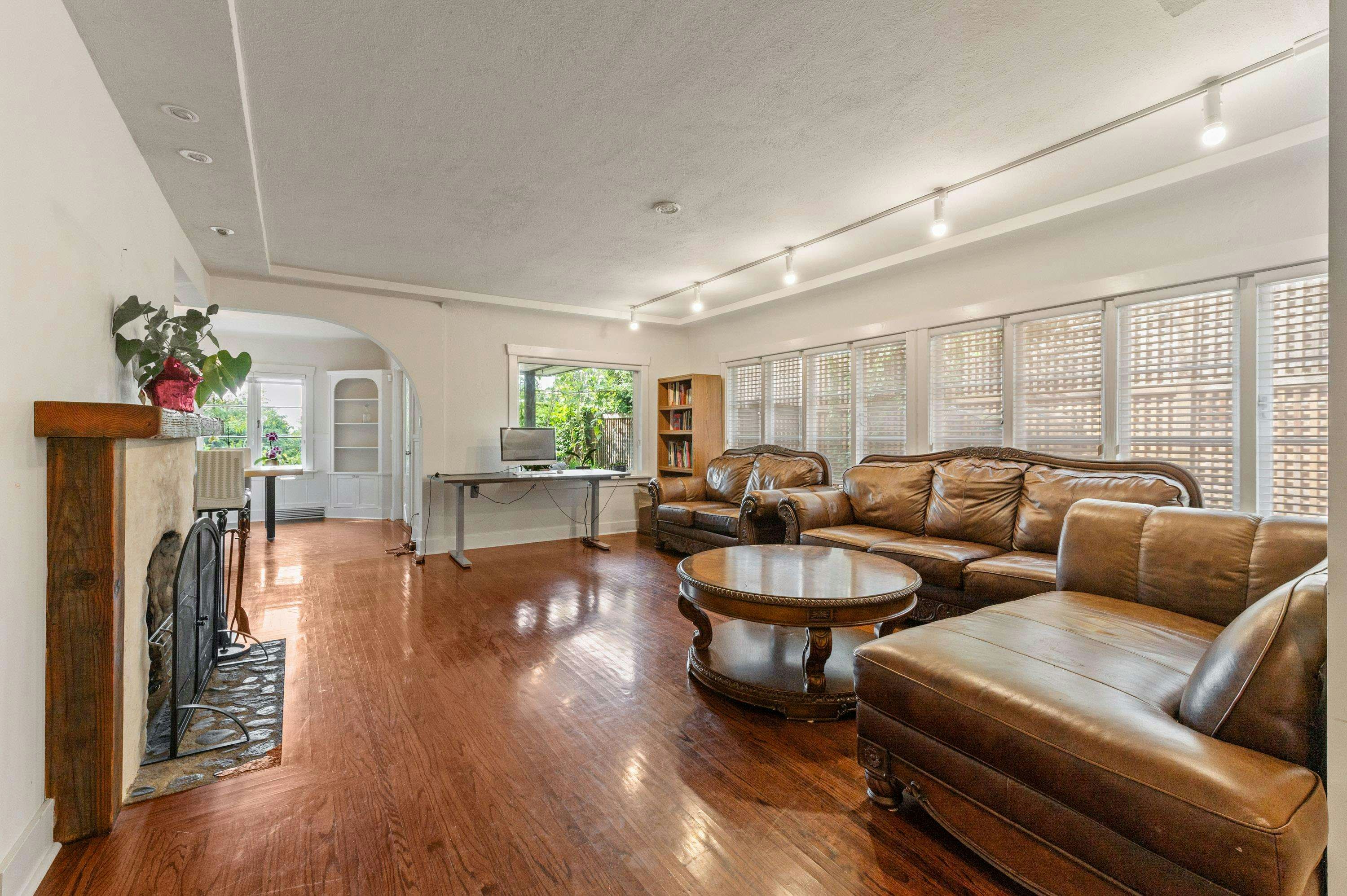 1340 Palmerston Avenue, West Vancouver, BC, V7T 2H7 - 3