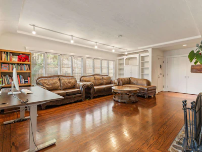 1340 Palmerston Avenue - 5