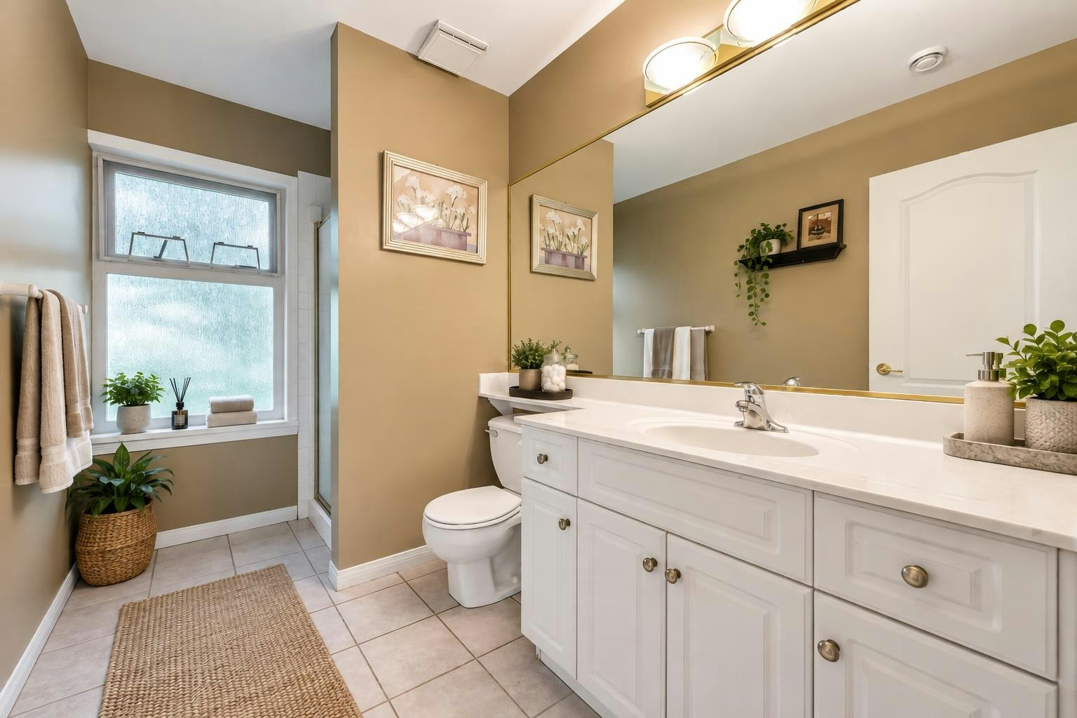 9323 206a Street, Langley, BC, V1M 2W8 - 8