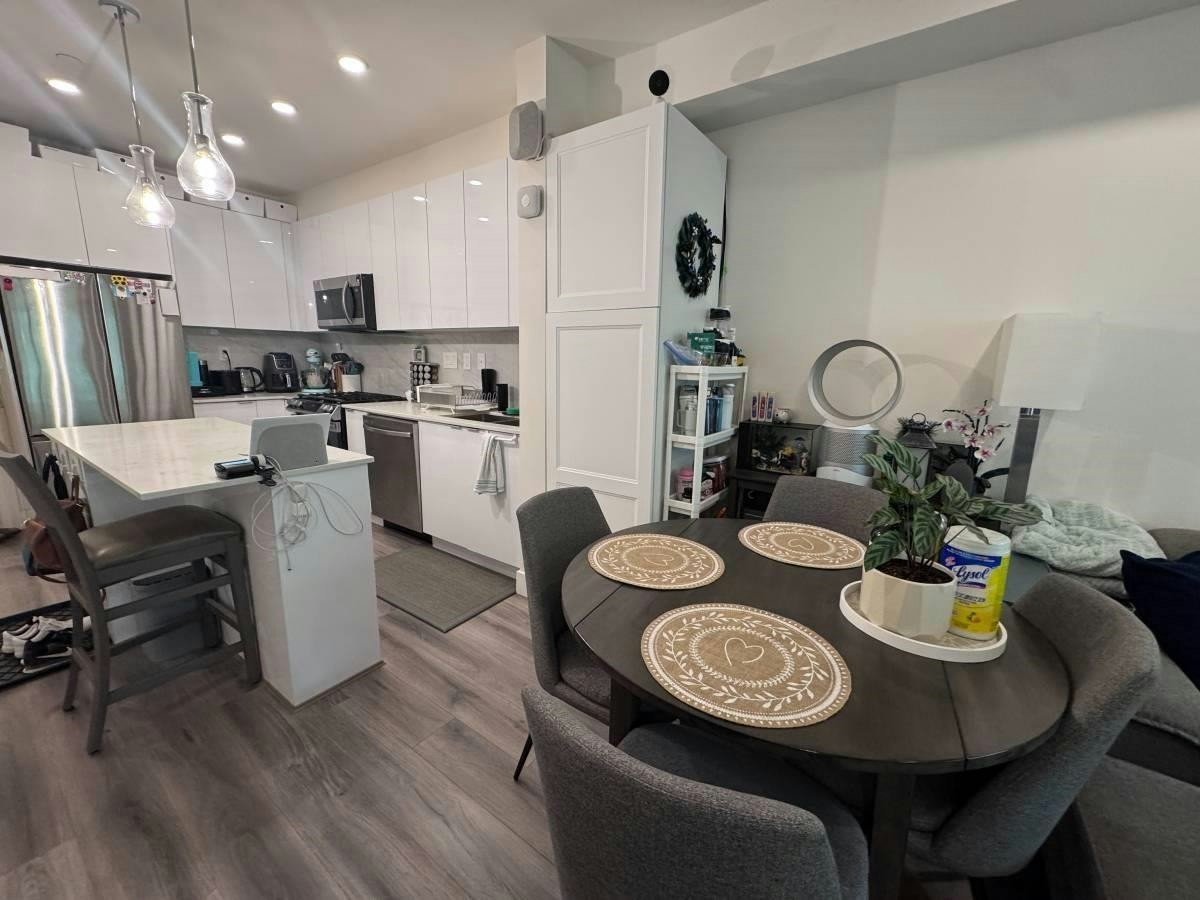 207A-8447 202st, Langley, BC, V2Y 4K1 - 8