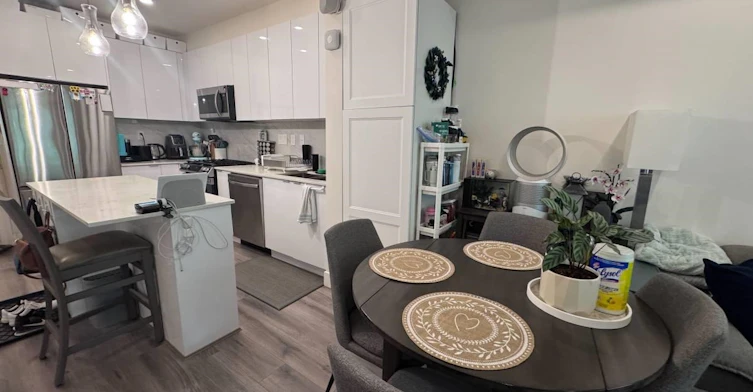 207A-8447 202st, Langley, BC, V2Y 4K1 - 8