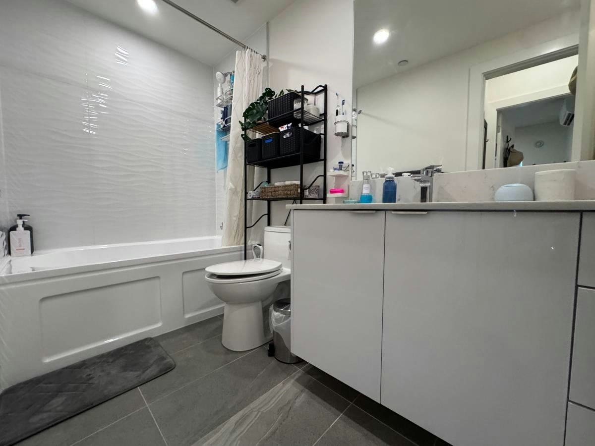 207A-8447 202st, Langley, BC, V2Y 4K1 - 12