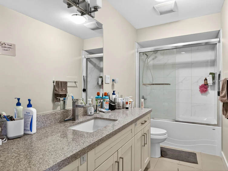557 E 21st Avenue, Vancouver, BC, V5V 1R5 - 17