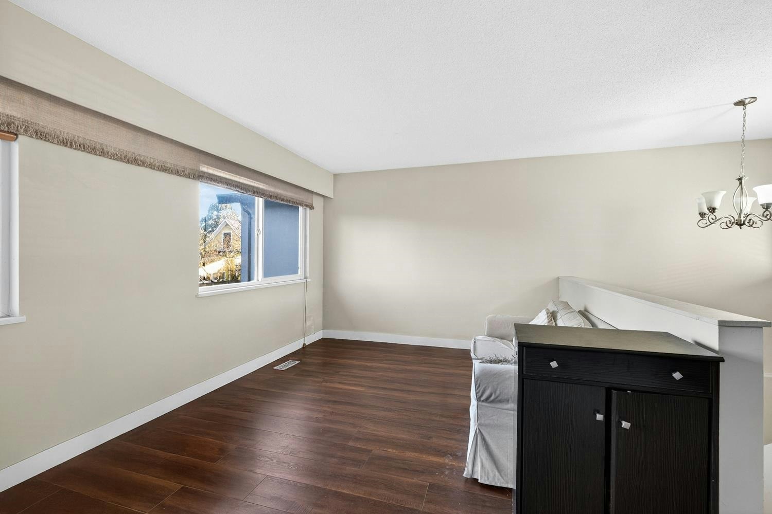 557 E 21st Avenue - 5