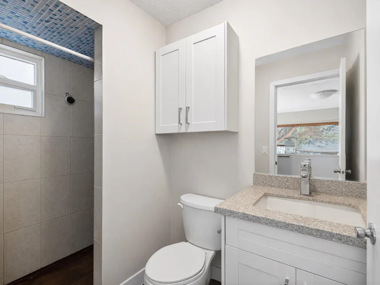 557 E 21st Avenue, Vancouver, BC, V5V 1R5 - 18