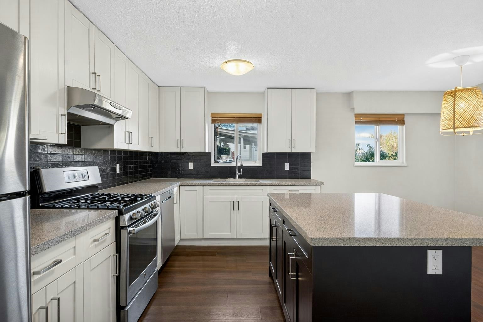 557 E 21st Avenue, Vancouver, BC, V5V 1R5 - 10