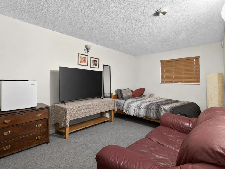 557 E 21st Avenue, Vancouver, BC, V5V 1R5 - 15