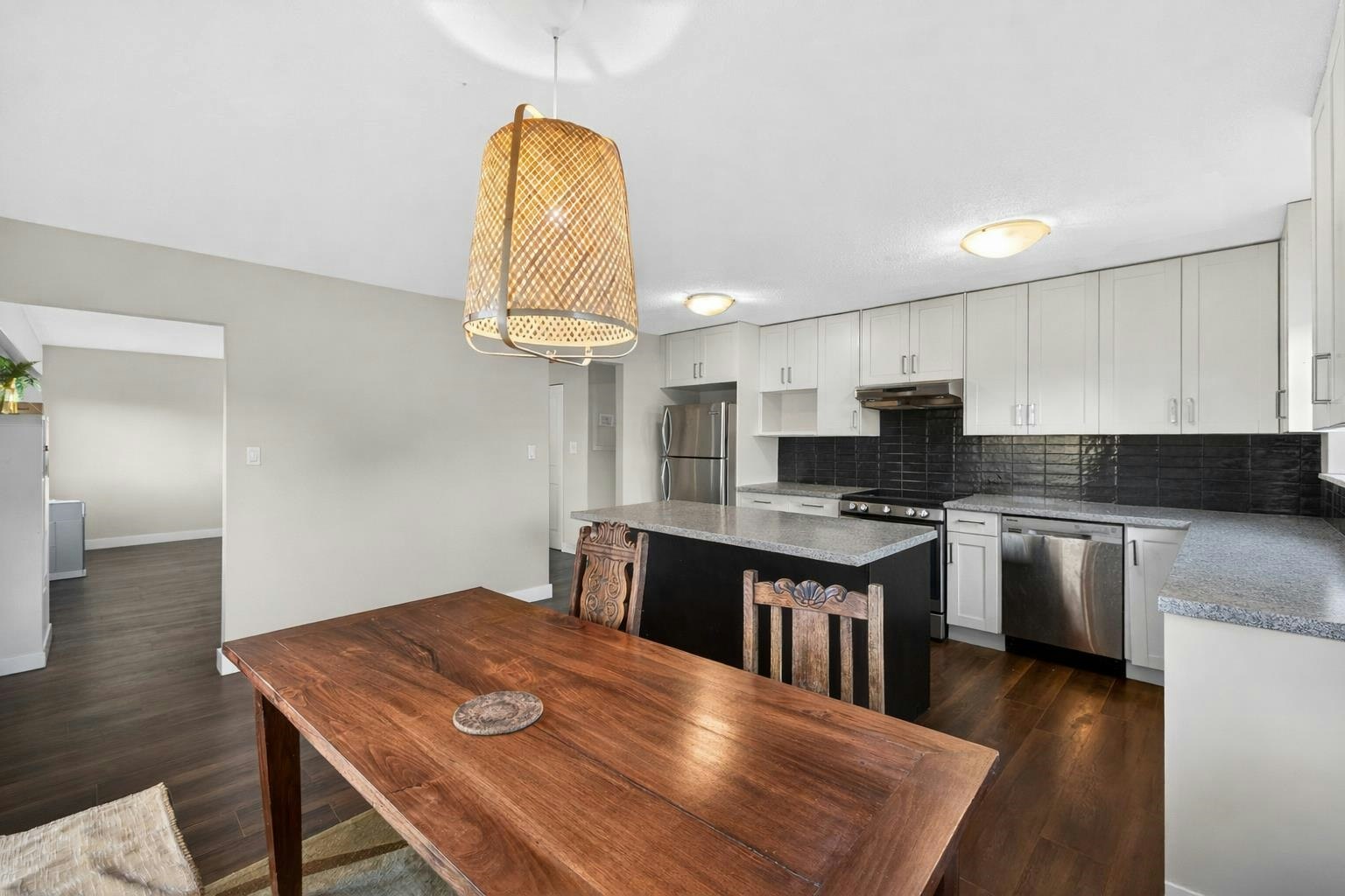 557 E 21st Avenue, Vancouver, BC, V5V 1R5 - 12