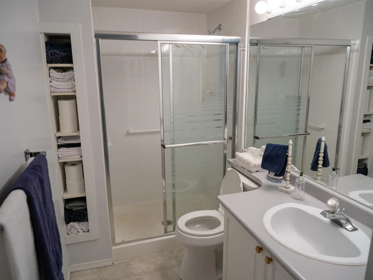 205-3172 Gladwin Road, Abbotsford, BC, V2T 5T3 - 20