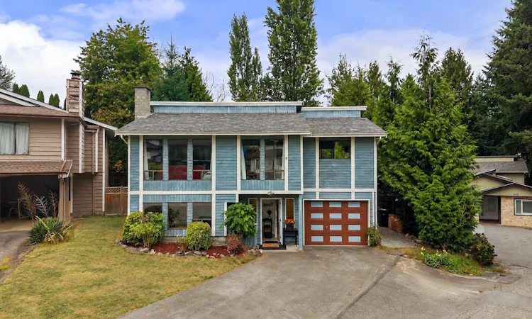 1120 Wallace Court