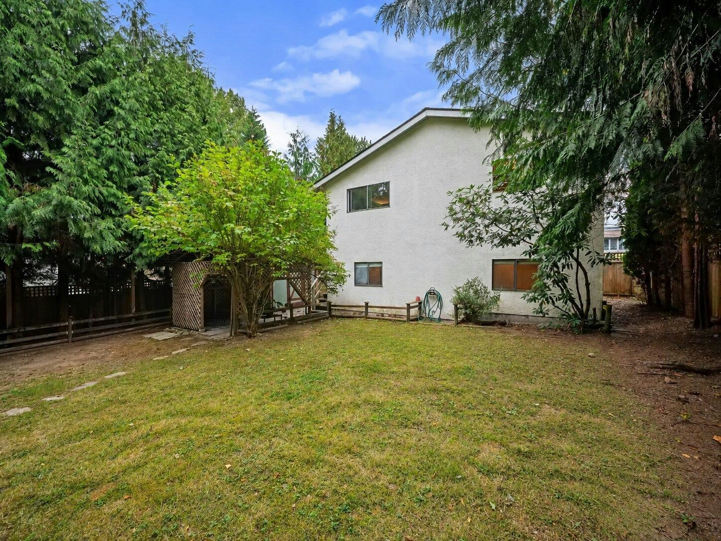 1120 Wallace Court, Coquitlam, BC, V3C 4X4 - 35