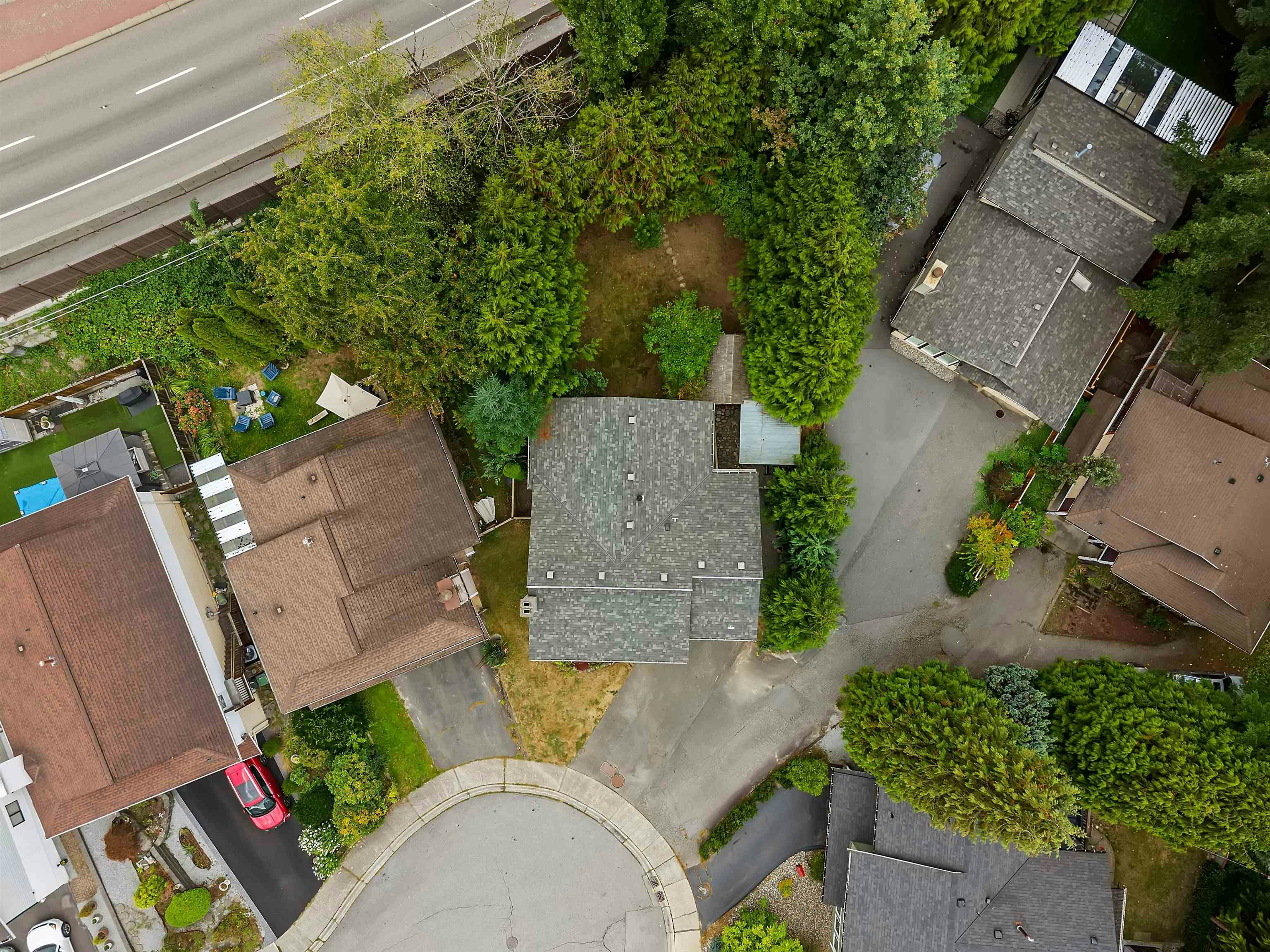 1120 Wallace Court, Coquitlam, BC, V3C 4X4 - 37