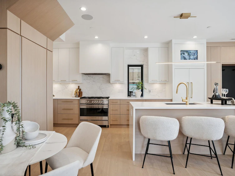 2307 E 3rd Avenue, Vancouver, BC, V5N 4W7 - 12