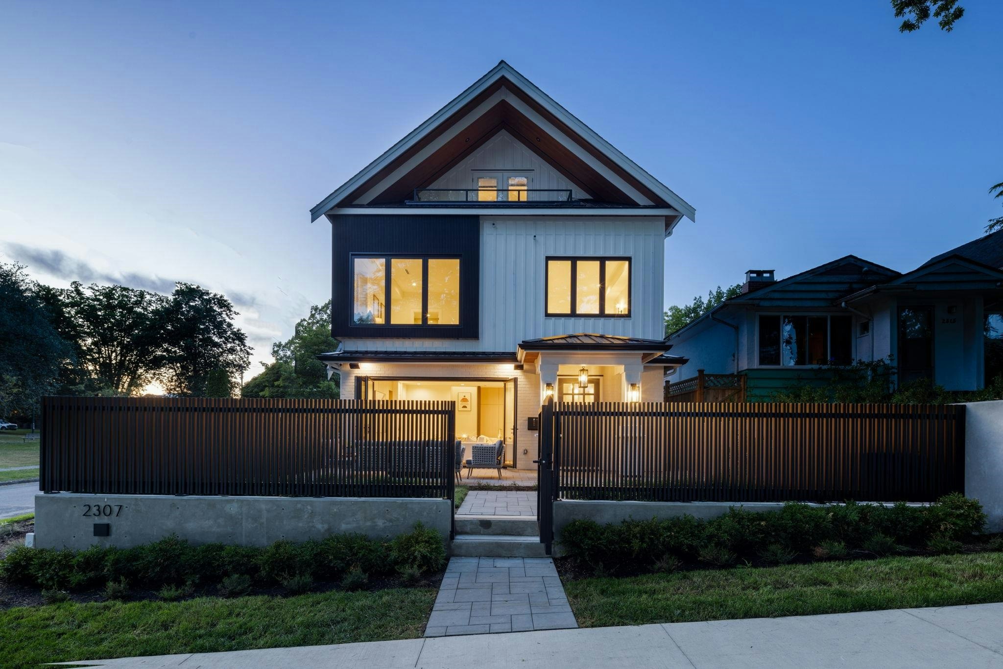 2307 E 3rd Avenue, Vancouver, BC, V5N 4W7 - 31