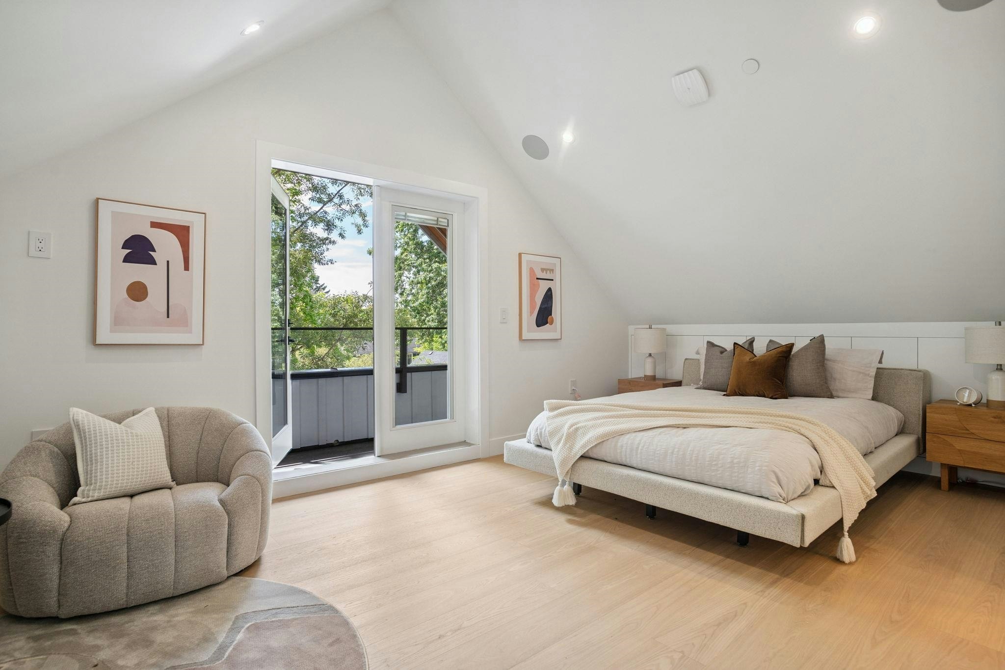 2307 E 3rd Avenue, Vancouver, BC, V5N 4W7 - 24